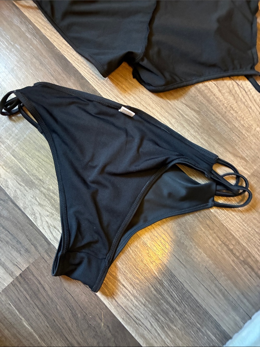 2 Pairs Of Black Strappy Bikini Bottoms- Size Medium- NWOT - Picture 4 of 14